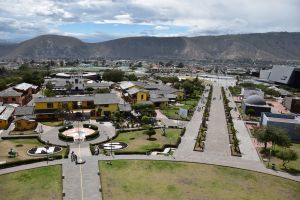 Vue de la Ciudad Mitad Del Mundo