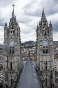 Premier point de vue dans la Catedral del Voto Nacional