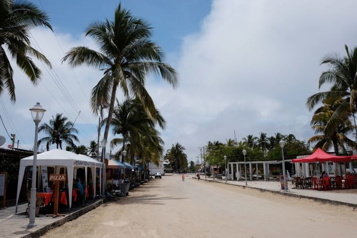 Grande rue de Puerto Villamil