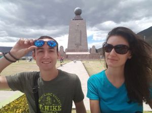 Nous à la Mitad del Mundo