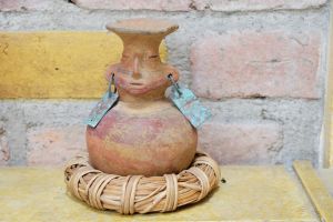 Jarre à forme humaine