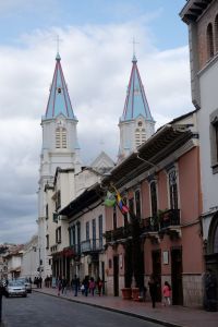 Toits bleus d'une église de Cuenca