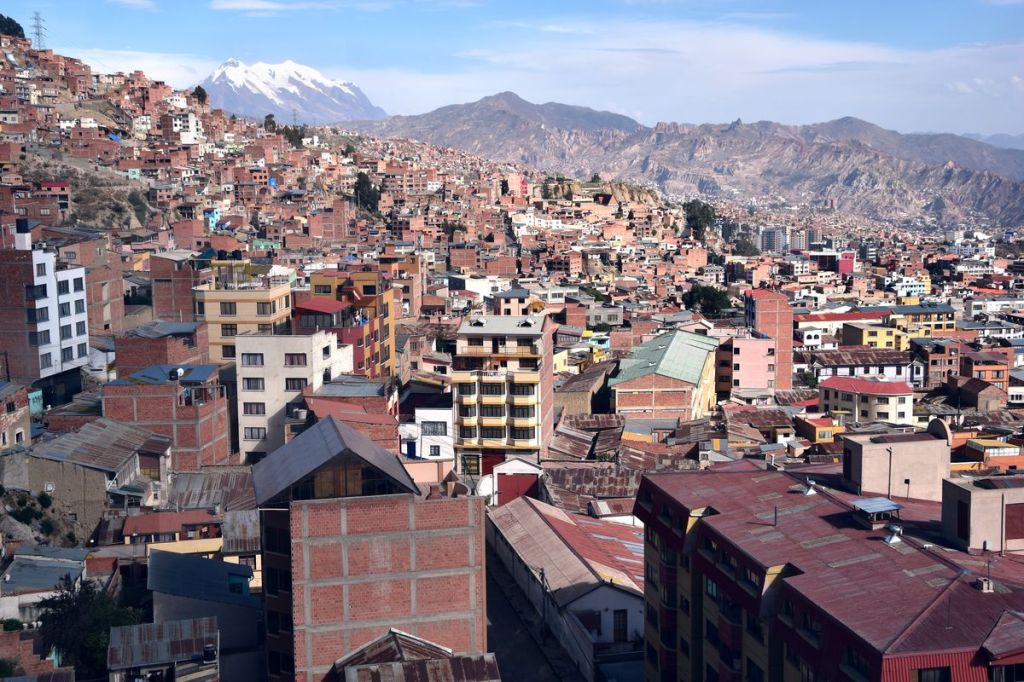 L'immensité de La Paz et l'Illimani